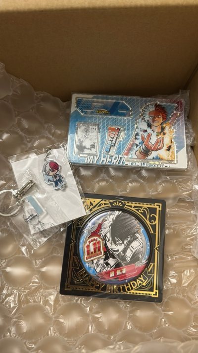 說真的！！！只有在日拍才有機會用好價買到熱角的周邊(;´༎ຶД༎ຶ`) 雖然說台灣也可以，只是一樣的價格寧願承擔風險來買日拍（畢竟不用五花大綁），這次回購依舊體驗很好!