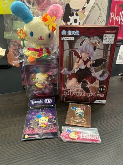 I ordered some Usahana merch from here and it all arrived in PERFECT condition and with no damages!!! Everything was pretty cheap inc...