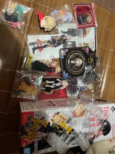 体验超良好！送上门服务超省事～小亚克力切着超开心 有平台帮切吃谷超开心 最好的一点！！平台很跟着汇率调价！！省钱啦！！
（运费数量可以增加吗 10个之后要手续费穷穷）