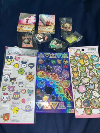 I absolutely love everything that I had ordered, the Sakura cards came in perfect condition, no scratches or bends and the Pokemon st...