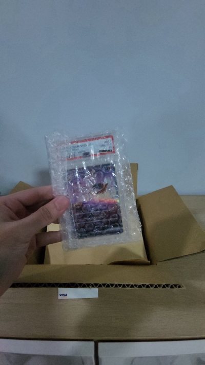 Doorzo provided a smooth experience for purchasing PSA-graded Pokémon cards from Mercari Japan. 
Packaging was secure, with each orde...