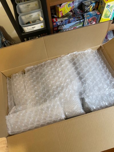 Didn’t expect to receive my parcel in just 3 weeks or so! This is by far my biggest haul just weighing at over 23kg. I was super exci...
