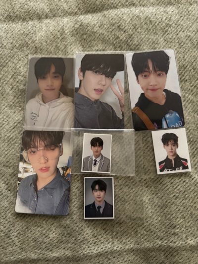 Perfect item! Packaged very well and made it to Canada in amazing condition. Thank you so much! I was very surprised with how well th...