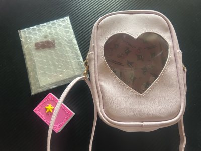 Thanks to doorzo, i could get some of the items i missed out on when i went to japan earlier in the year (the shops were out of stock...