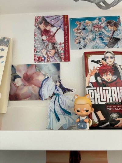 The acrylic stand is wonderful and the quality of it is amazing. It goes really well with my room decor, I’m always happy to find the...