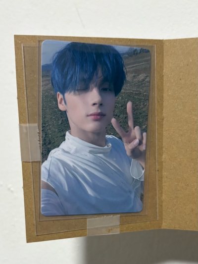 Was a bit skeptical at first using this app, so I thought why not try get photocards as my first purchase. It was nicely packed and r...