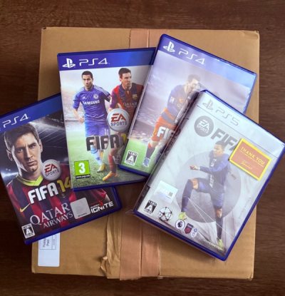 absolutely loving these games perfect condition! No scratches at all works well!