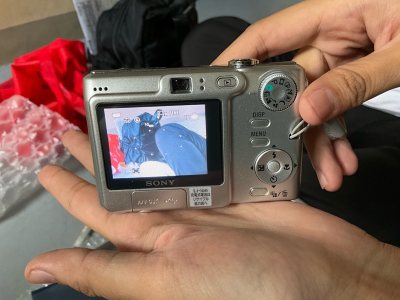 I recently received my camera package from the Doorzo app and I’m very happy with it! The item arrived for more than a month but it w...