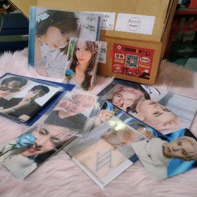 another successful haul courtesy of doorzo!! all of my photocards came home safely and in pristine condition sooo happy i discovered ...