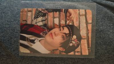 The items arrived safely and in great quality! I am extremely happy with them 