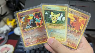Having a few cheap deals due to the bulk purchase of pokemon gym promo. Also, managed to get some vintage promos ~