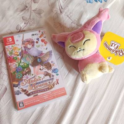 I admit that I was a bit nervous when I first checkout my order, but I m very glad it came safely. I m so happy with my skitty and ro...