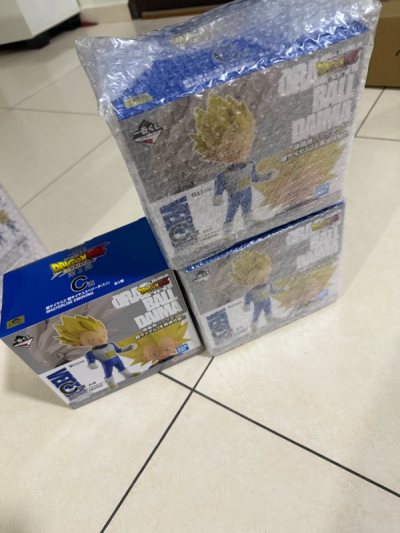 这次从卖家那边入手了超三悟空的手办，一拿到手就被震撼到了！金发超长、战斗感爆棚，经典的超三形态完美还原，简直帅到没朋友。无论是神情还是动作细节都非常讲究，发丝和肌肉线条清晰，气势拉满，是真正值得收藏的龙珠周边。卖家发货迅速，包装也很仔细，完全没有损伤。作为龙珠迷，能...