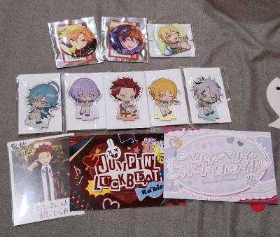 Decided to give Doorzo a try after seeing ads on it to purchase some Enstars merch off Mercari and I am really happy with everything ...