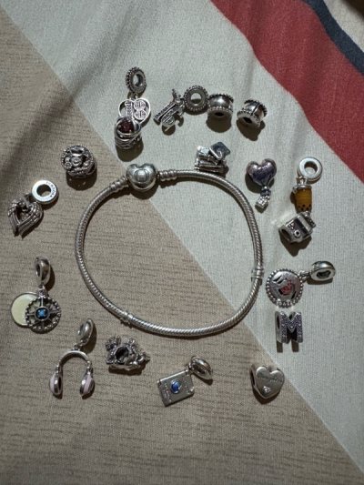 Ive had a fantastic experience using Doorzo as my proxy service for buying secondhand items from Japan. The process was smooth and st...