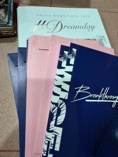 Great haul from Doorzo. Consolidation completed within 5 days. ECMS shipping was relly quick, only took 4 days to arrive from Japan t...