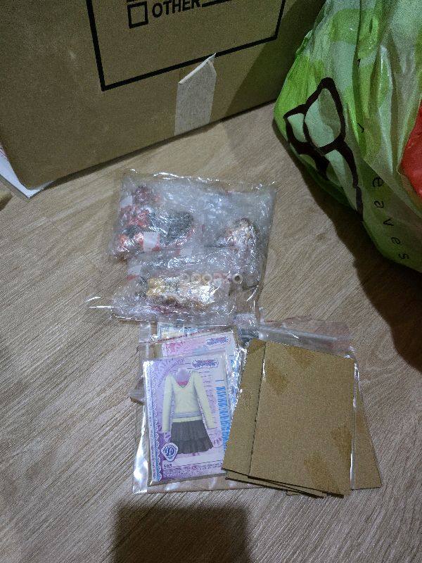 have been buying from doorzo for more than 6 months now, and i still can recommend the service. everything came packed well and quick...