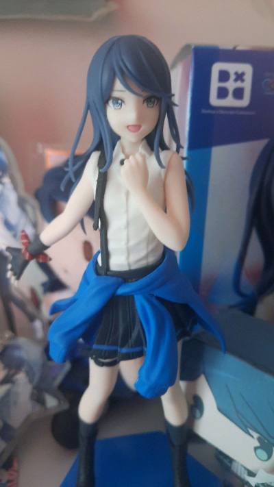She is so cute!! She arrived without any problems!! 
