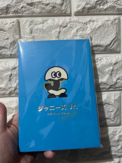 今次都係用ECMS,一如既往既4-5日就到,每個item都有入到泡泡袋處理得好好,今次仲幫朋友切左d左goods,雖然櫻花妹都有包得好好,但今次都有加300yen去鞏固(●°u°●) 」到手後d碟都冇任何損傷～