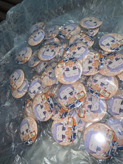 不用身在日本也可以購買到日本限定的商品或是以低價錢購買，然後如果不是貨物體積太大或太重，差不多二十天就收到貨，很好的購物體驗