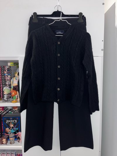 This has been my third time using doorzo but my first time ever buying clothes and not anime merchandise. I am pleased to say I am pl...