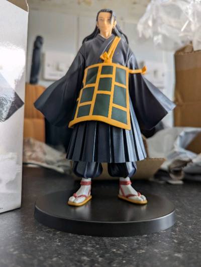 I am in love with this, packaging was perfect, not even a tiny dent on the box, it was pristine and Geto himself was easy to put toge...