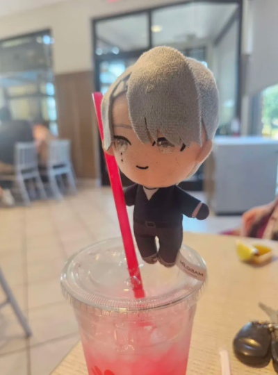 Ive been taking this little guy everywhere with me. Shidou is so adorable, he came in relatively quickly with no damage whatsoever. H...