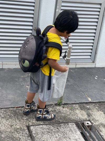 So luvly and it fits to my son.
will order again from Doorzo.
tqvm