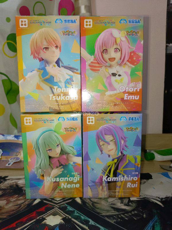 WONDERHOY! I finally got my WonderlandxShowtime Figures after waiting 3-4 weeks I think. This is my second time ordering in Doorzo an...