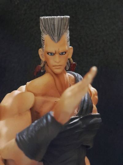 Figura de jean pierre polnareff