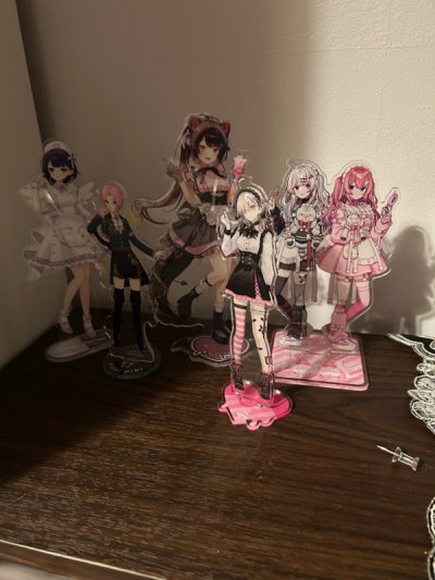 vtuber + yuri manga haul