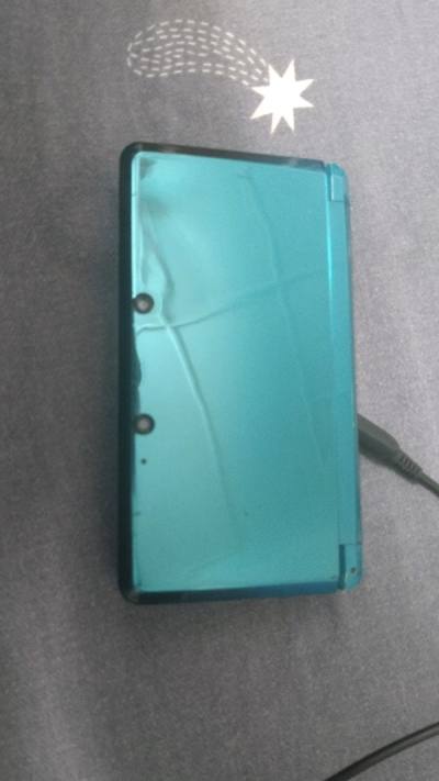 Nice but charger port looks broken 