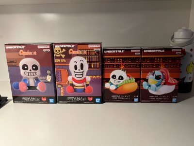Banpresto Amicot Sans   Papyrus Figure and Banpresto Food Design Sans & Undyne Figure