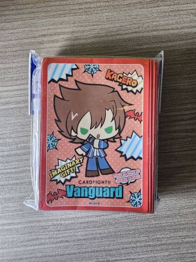 More card sleeves and pokemon! 