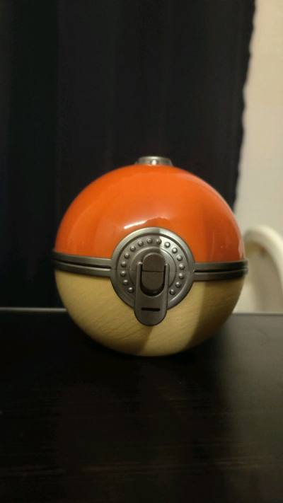 Hisuian Pokeball Humidifier