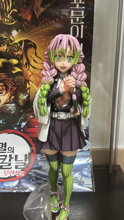 제품의 파손이 있었지만 직접 보수 했어요..