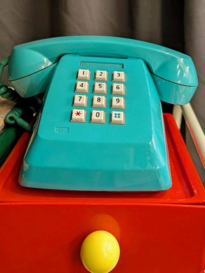 I am obsessed with my latest haul! Snagged a vintage 40-year-old Takara Barbie sticker and a retro telephone in my fave color  . Also...