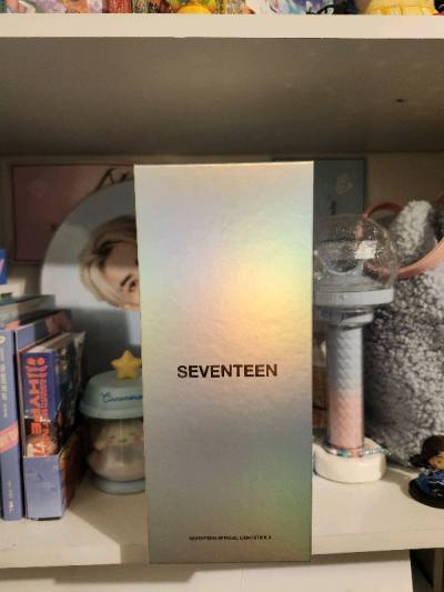 Seventeen Lightstick v2