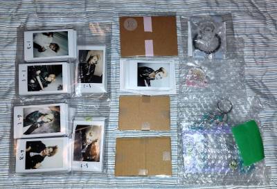 Visual Kei Chekis and Merch!