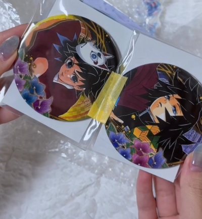 귀멸의 칼날 기유 뱃지 구입