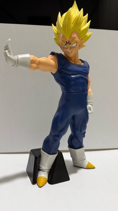 入手魔人贝吉塔