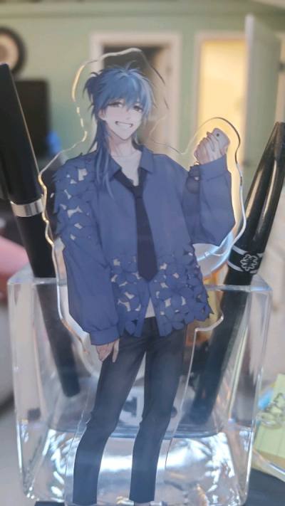 Aoba standee