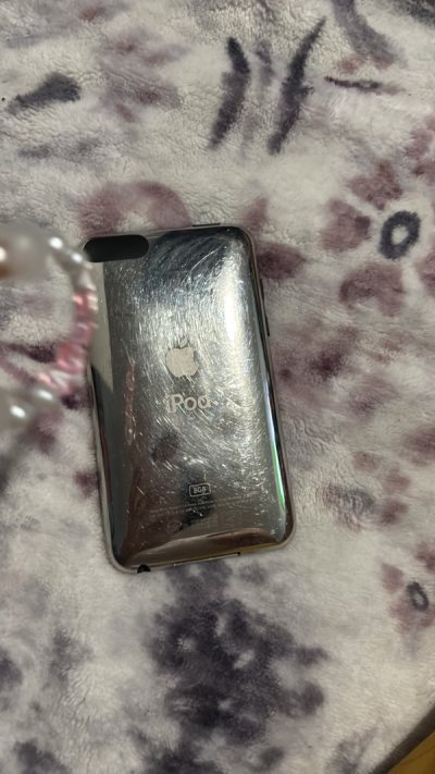 Ipod nano and ipod touch 