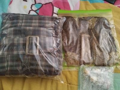 BROWN CLOTHES AND VOCALOID KEYRINGS