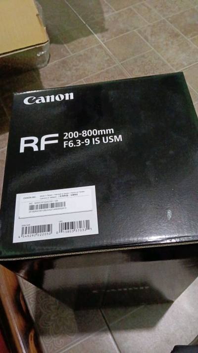 Canon RF 200-800mm 