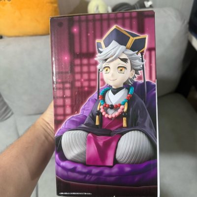 丽日御茶子的造型十分可爱