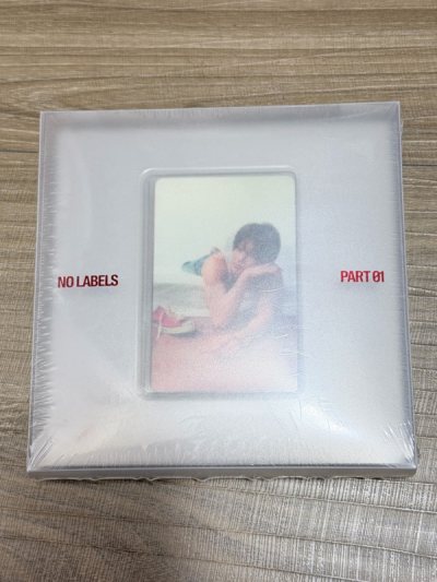 又買了,買不停!!!ECSM航空件寄送挺快速