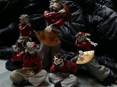 Douma figures Demon Slayer