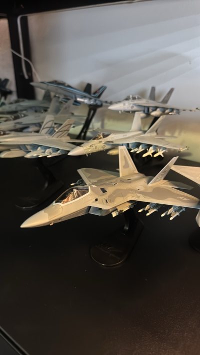 Hobbymaster USAF F-22 HA2827